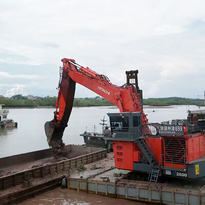 Εκσκαφέας με μακρύ βραχίονα σχεδιασμένος για μεγαλύτερη εμβέλεια και ανώτερη αντοχή