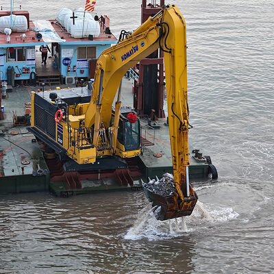 Υψηλής εμβέλειας εκσκαφέας μακρύς βραχίονας